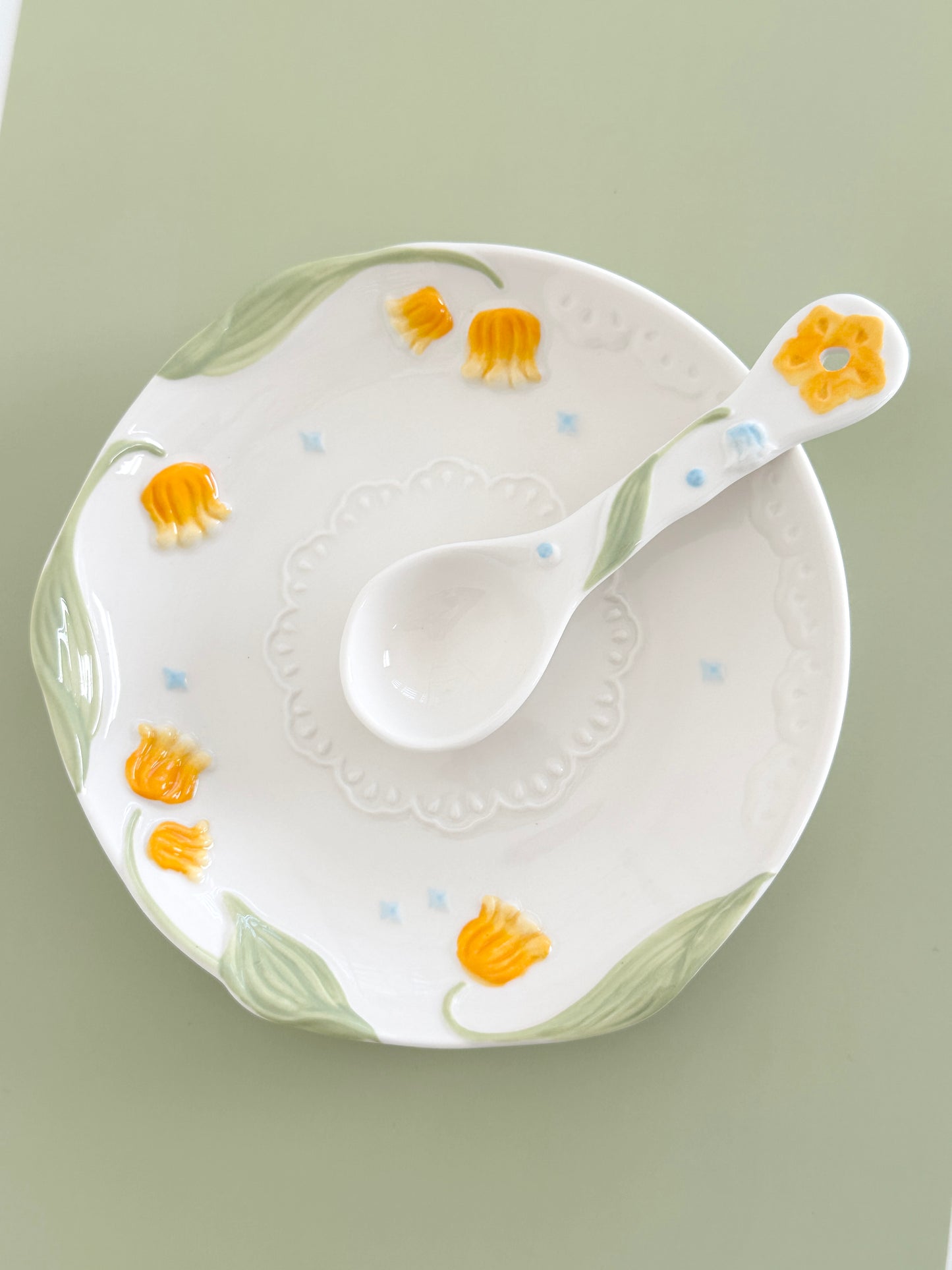 Spring Bloom 8-Inch Ceramic Plate (Plate / Spoon / Plate & Spoon Set)
