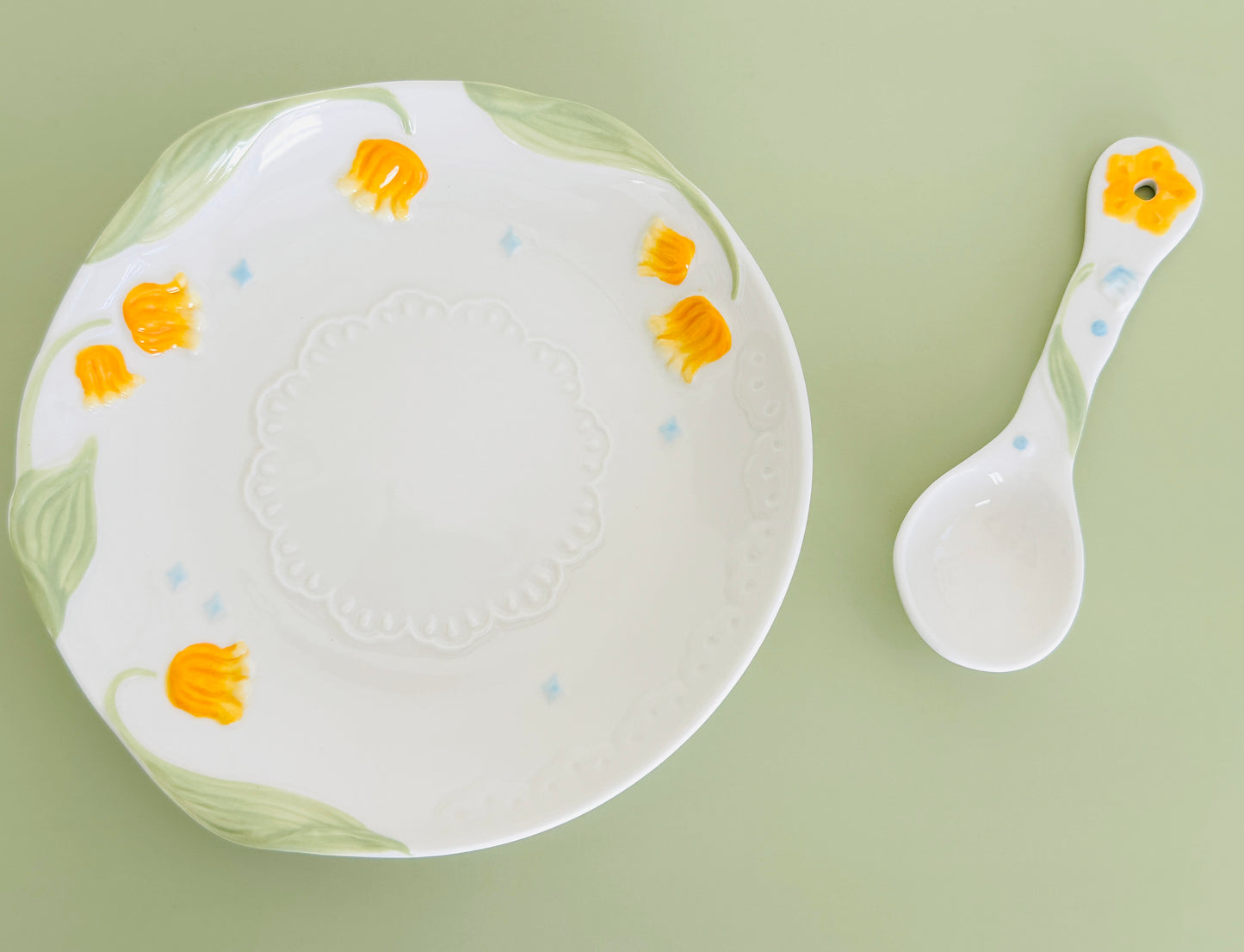 Spring Bloom 8-Inch Ceramic Plate (Plate / Spoon / Plate & Spoon Set)