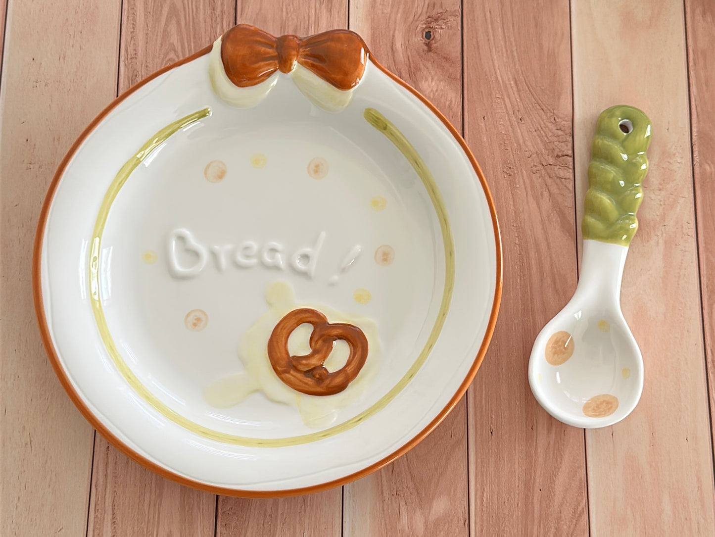 Bread Diary Ceramic 8.5-Inch Plate