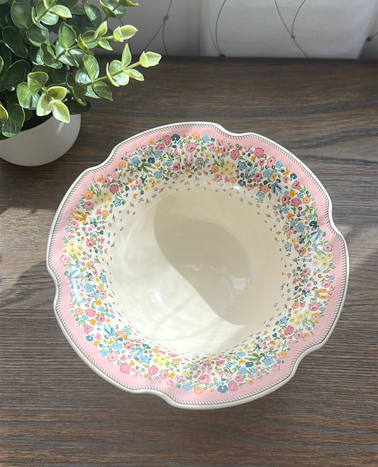 Sea of Flowers 8-Inch Ceramic Flower-Shaped Bowl